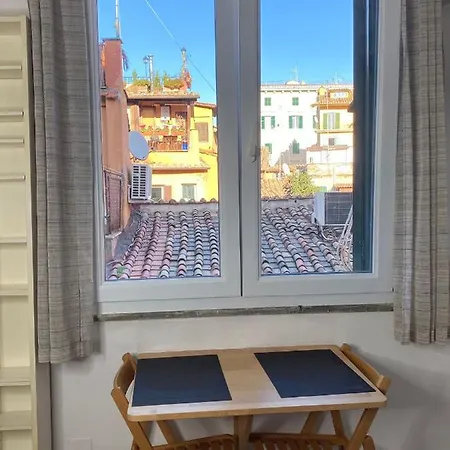 Trastevere Onlyone רומא